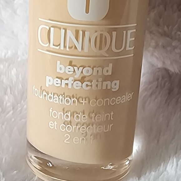 Clinique Beyond Perfecting Concealer - Brand New - CN08 - Picture 2 of 4